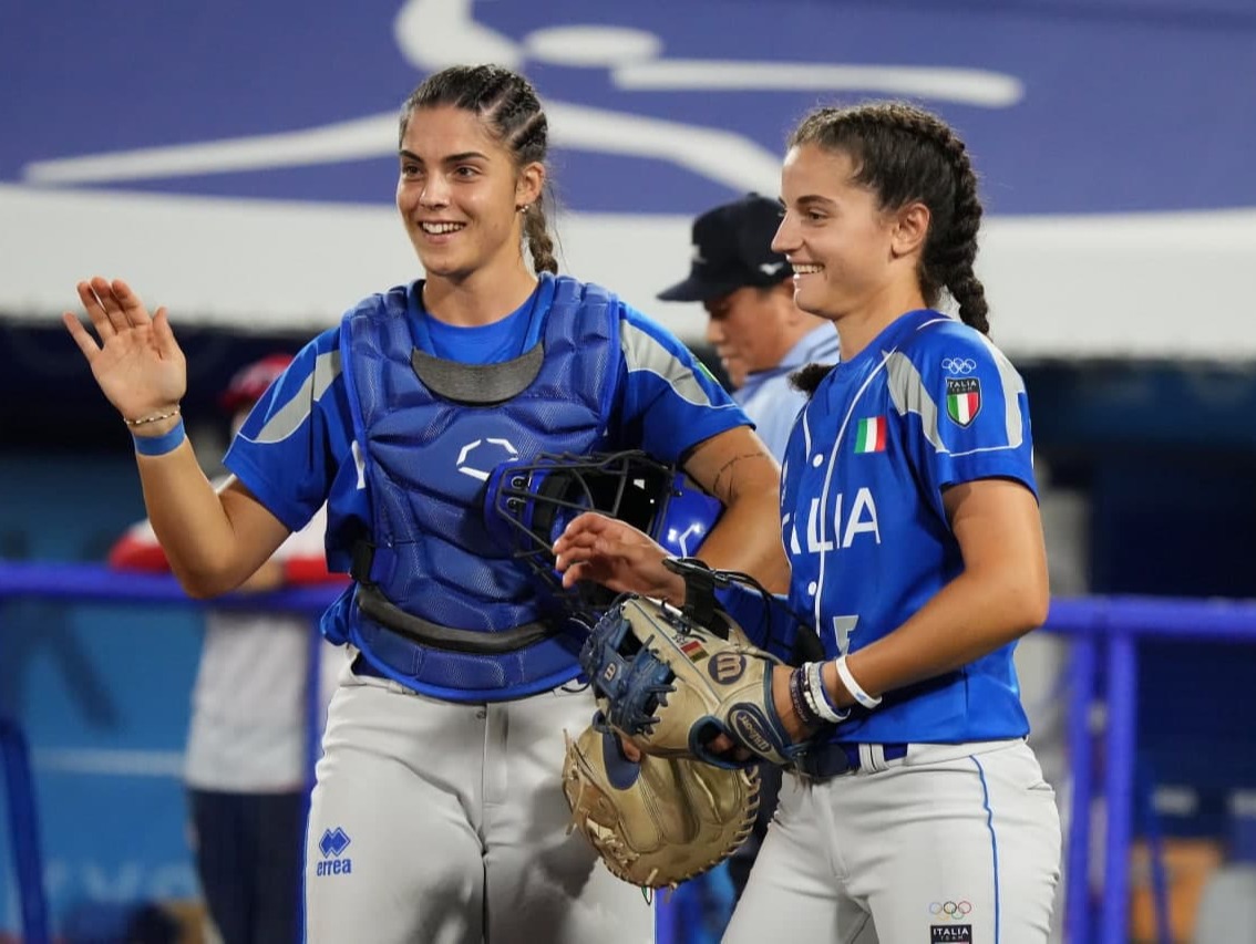 TOKYO2020 Erika PIANCASTELLI + Alexia LACATENA (WBSC).jpg